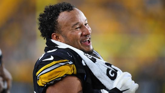 Carter's Classroom: Green's hands key to line improvement taken on the South Side (Weekly Features)